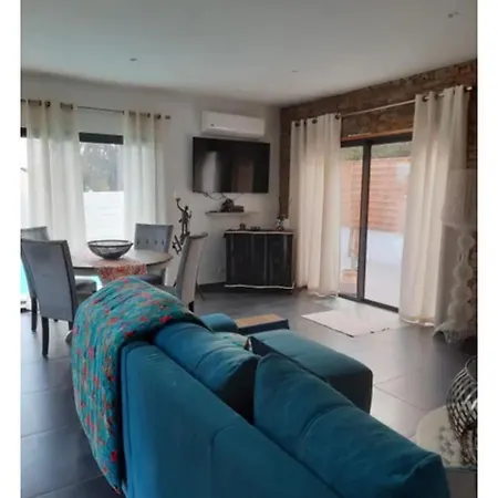 Mia Villa *